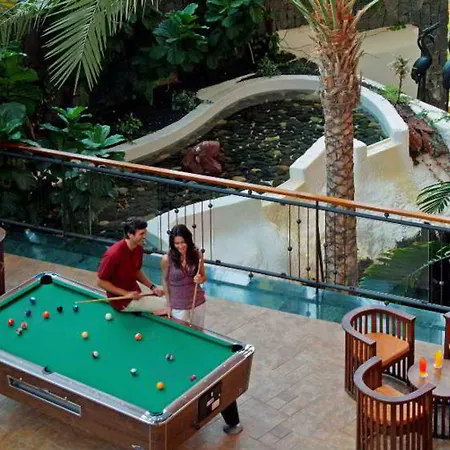 Sandos Papagayo プラヤ・ブランカ