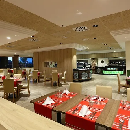 ホテル Sandos Papagayo