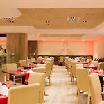 Sandos Papagayo Hotel