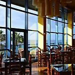 Sandos Papagayo Hotel 4*