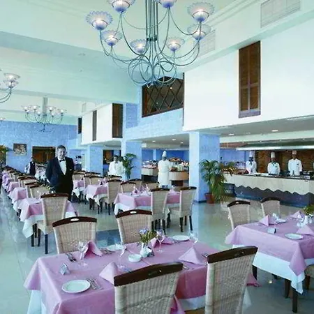 Sandos Papagayo 4*