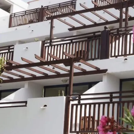 Sandos Papagayo Otel 4*