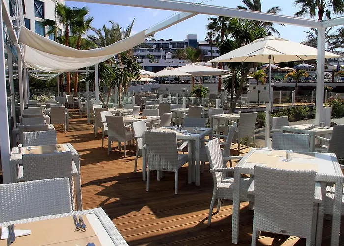 Sandos Papagayo Hotel