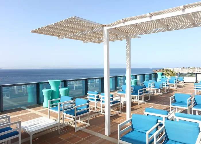 Sandos Papagayo Коста Бланка