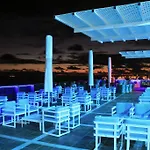 Sandos Papagayo 4*