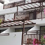 Sandos Papagayo 4*