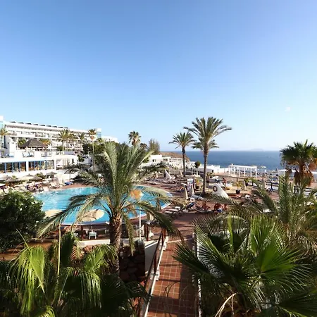 Hotel Sandos Papagayo 4*
