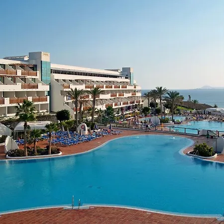 Sandos Papagayo Hotel