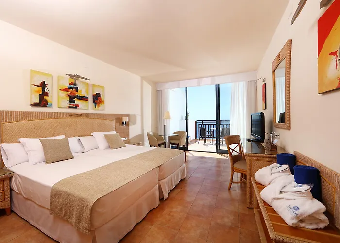 Sandos Papagayo فندق بلايا بلانكا