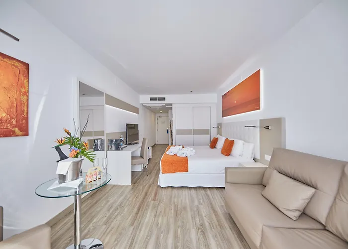 Sandos Papagayo فندق بلايا بلانكا